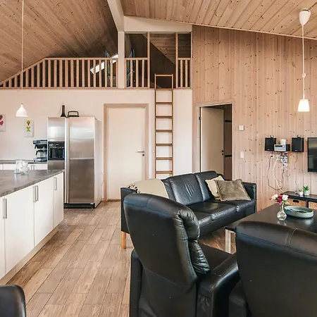 16 Person In Lokken-by Traum Norre Lyngby