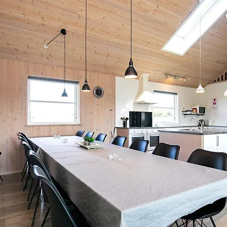 16 Person In Lokken-by Traum * Norre Lyngby