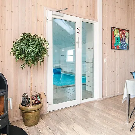 16 Person In Lokken-by Traum * Nørre Lyngby